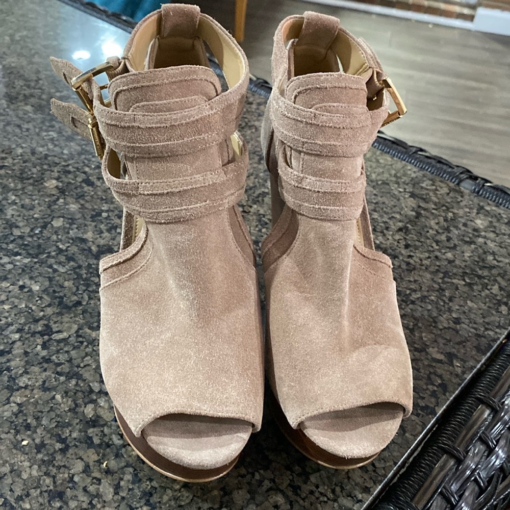 Micheal kors josepline wedge